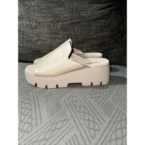 naked Feet Women's DRIFT Platform Sandal Beige MSRP...150